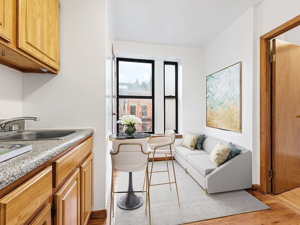 1st image of 530 E 13th St #5E