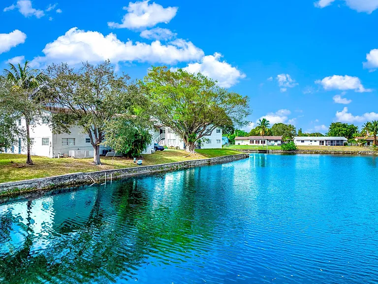 374 Sunshine Dr #K2 — Photo 23