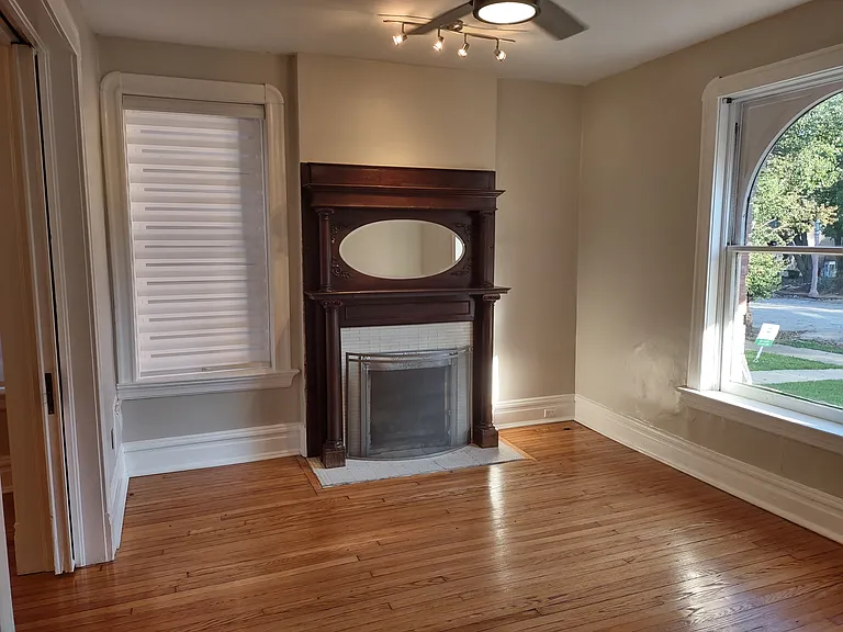 4325 Maryland Ave — Photo 12