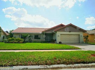 8768 Escondido Way E, Boca Raton, FL 33433