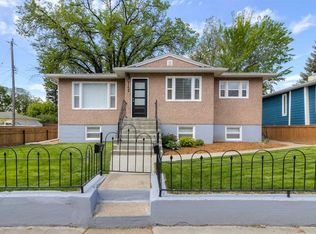 742 E 5th St S, Lethbridge, AB T1J 2C4