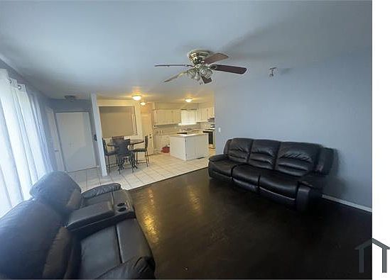 2nd image of 7279 Floral St