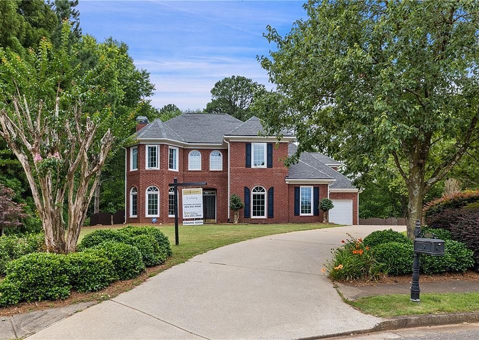 1st image of 3264 Winthrop Cir