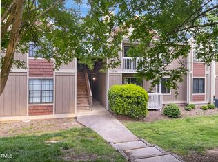 3706 Chimney Ridge Pl APT 8, Durham, NC 27713