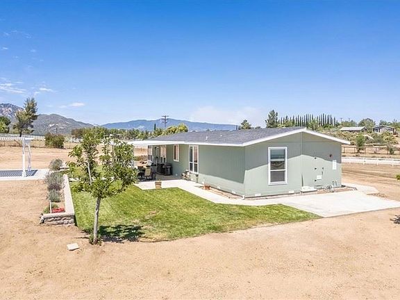 2nd image of 41741 Saddleback Dr