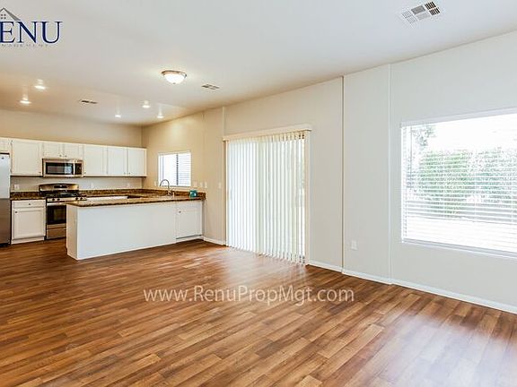 5th image of 2044 Jesse Scott St