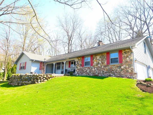 15305 Santa Maria Court, Brookfield, WI 53005