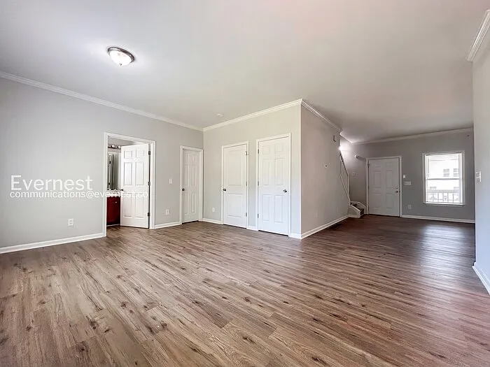 841 Ridge Ave NW — Photo 8