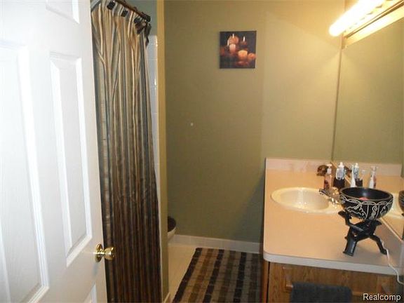 4th image of 30583 Hidden Pines Ln