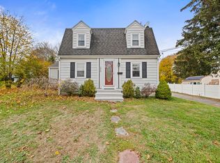 1210 Washington St, Abington, MA 02351