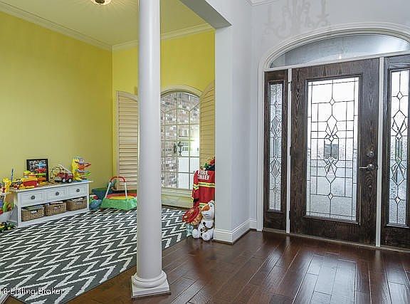 510 Standwick Way-1003