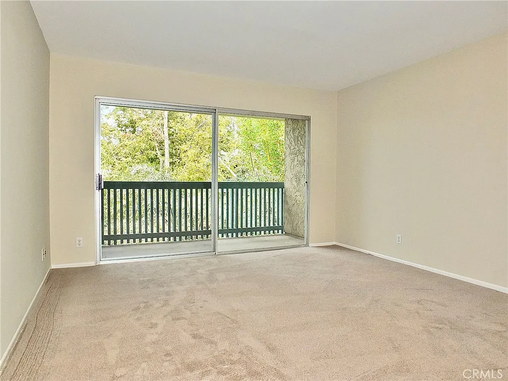 1 bed, 693 sqft, $2,700 — Photo 4