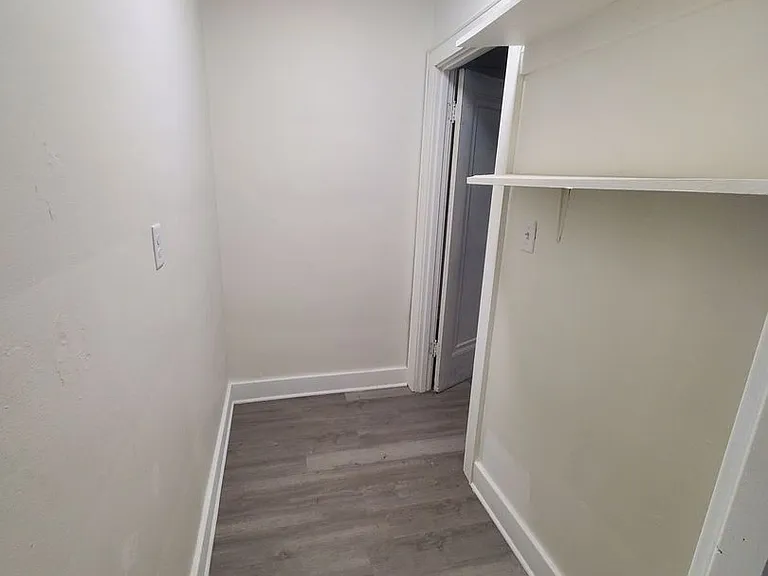 614 6th St. (12 Unit +2 Commercial) — Photo 8