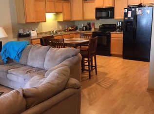 2341 Hart Ave APT 2, Des Moines, IA 50320