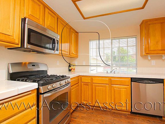 2nd image of 19435 Sweetwood Ln