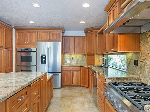 3rd image of 4054 Carmel Brooks Way