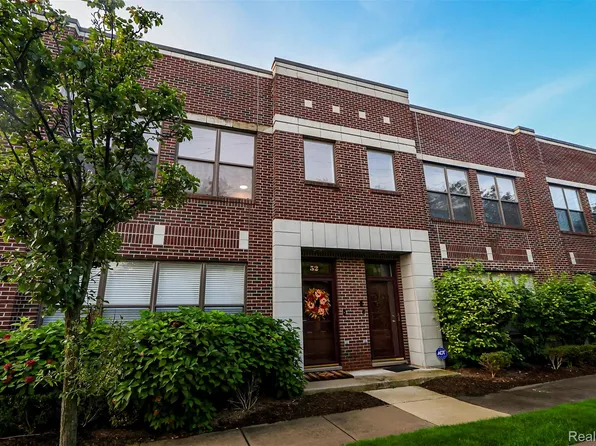 52 W Bethune St, Detroit, MI 48202