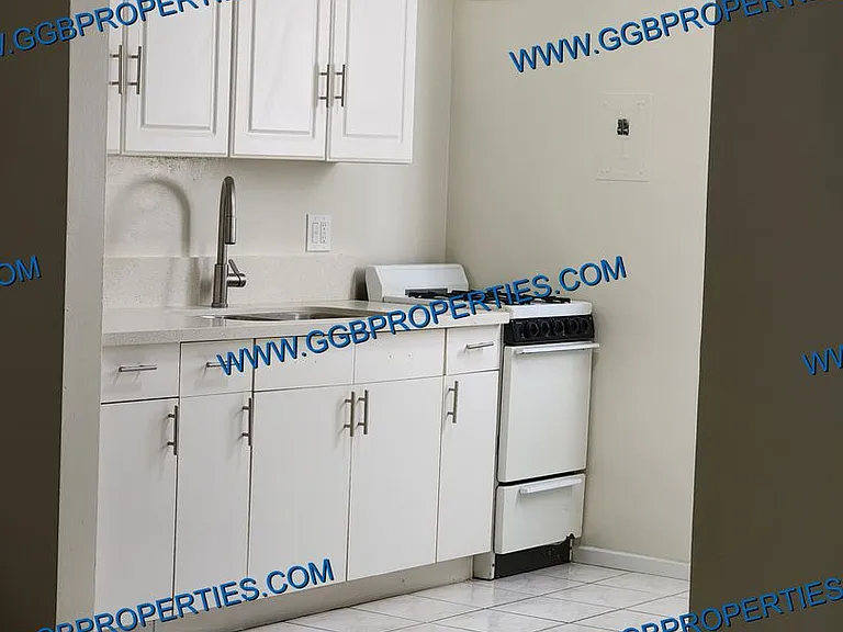 3020 E Mariquita St — Photo 5