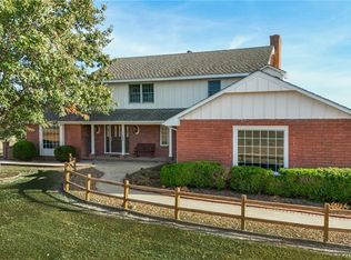 1104 E Park Rd, Garnett, KS 66032