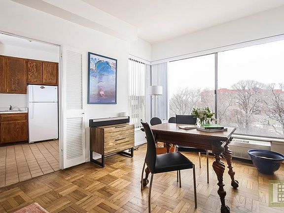 3rd image of 4455 Douglas Ave APT 15A