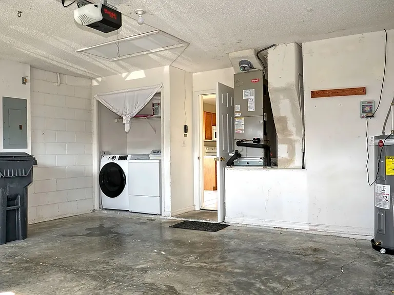132 Azalea Dr — Photo 36