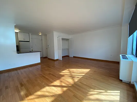 Rented by AZ REALTY NYC LLC | media 5