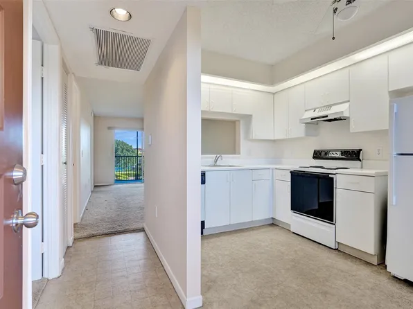 13455 SW 16th Court #305F, Pembroke Pines, FL 33027