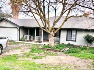 25674 El Vado Dr, Madera, CA 93638