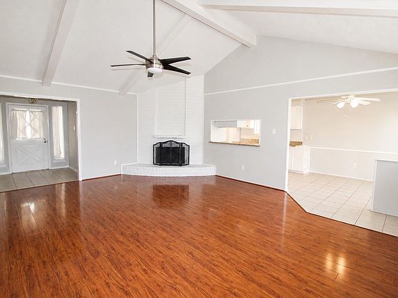 2nd image of 13511 Brook Hollow Dr