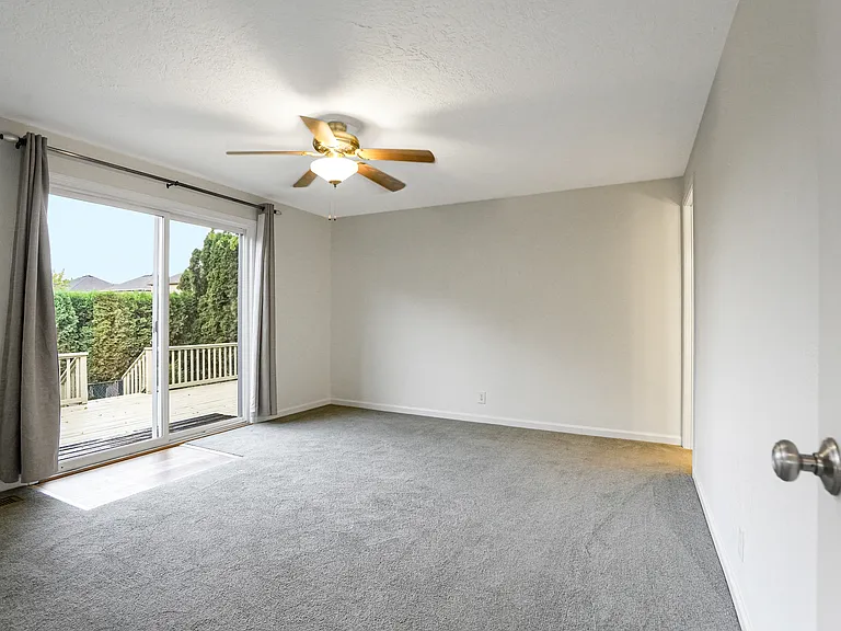 2560 Nautilus Ave NW — Photo 21