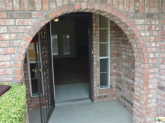 3rd image of 4201 Adobe Dr