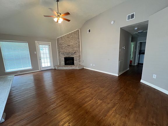5th image of 15739 Oak Mountain Dr