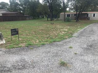 4010 Eichman Rd, Poteet, TX 78065