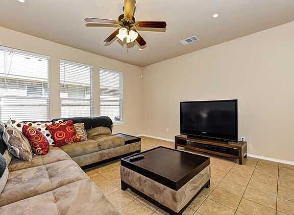5th image of 2108 Ocallahan Dr