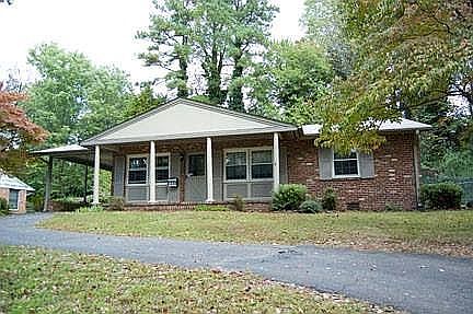 House w/carport 
