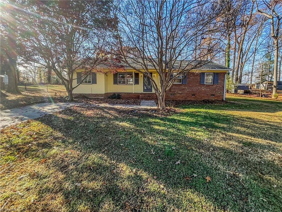 1st image of 5506 Wood Leaf Dr