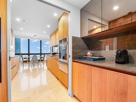 3rd image of 1581 Brickell Ave APT 2302