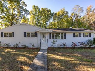 4901 Sedgelane Dr, Greensboro, NC 27407