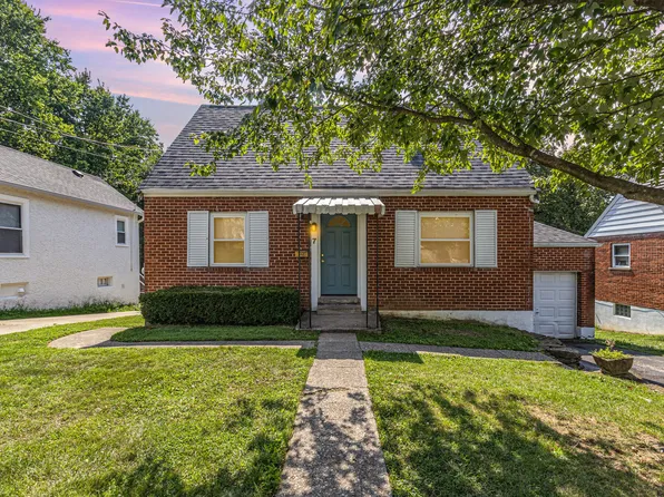 7 Lexington Ave, Florence, KY 41042