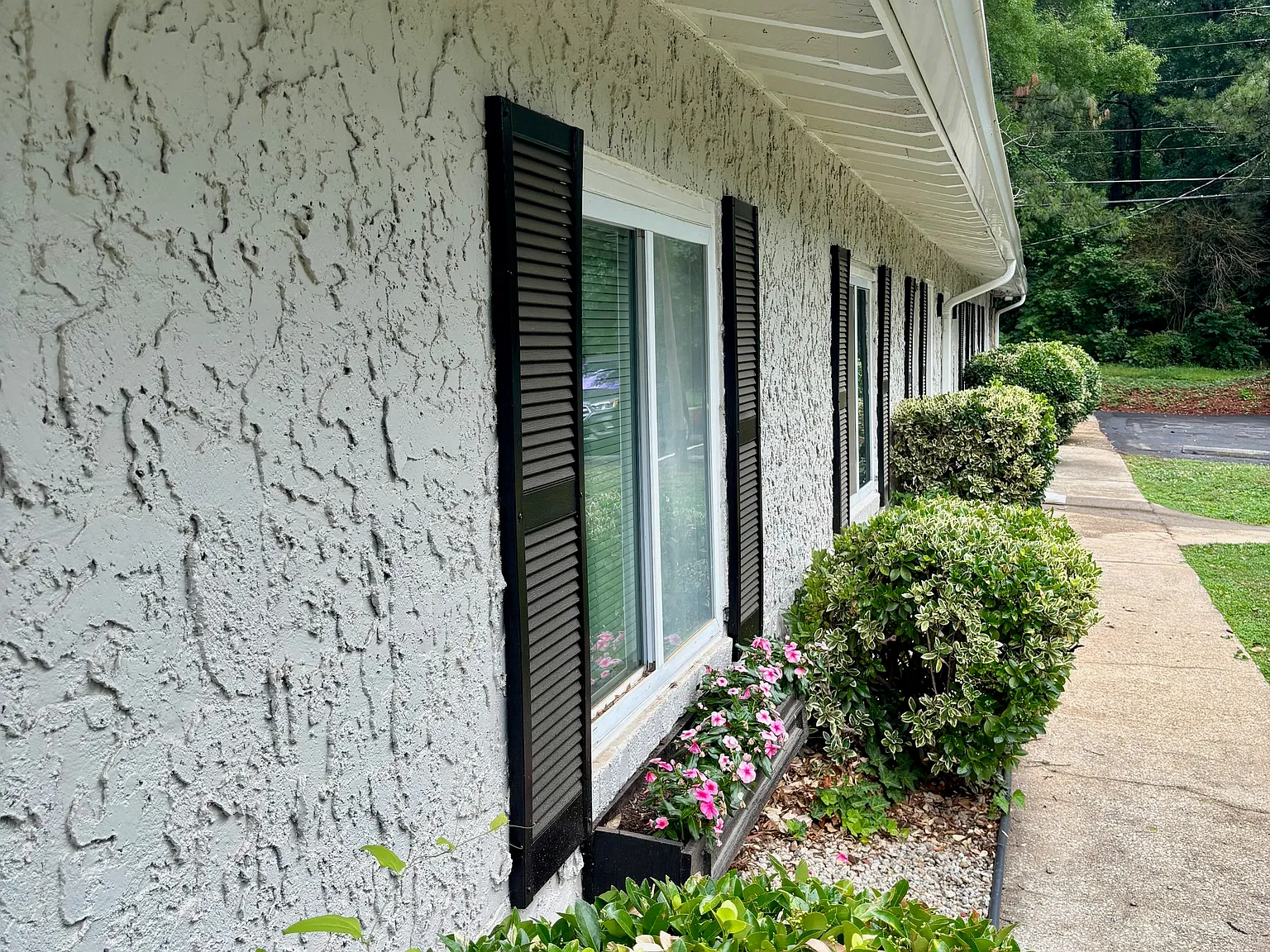 1 bed, 500 sqft, $1,100 — Photo 1