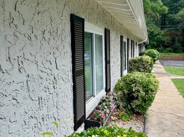 460 Glendale Rd #2, Scottdale, GA 30079