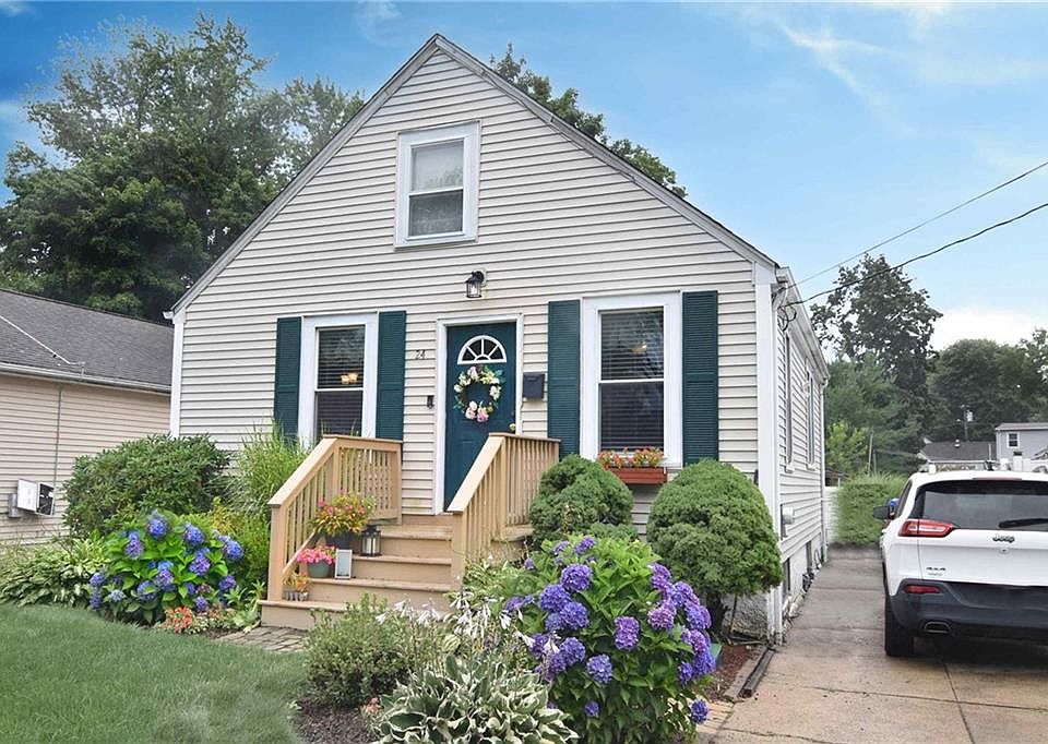 1st image of 24 Brookside Ave