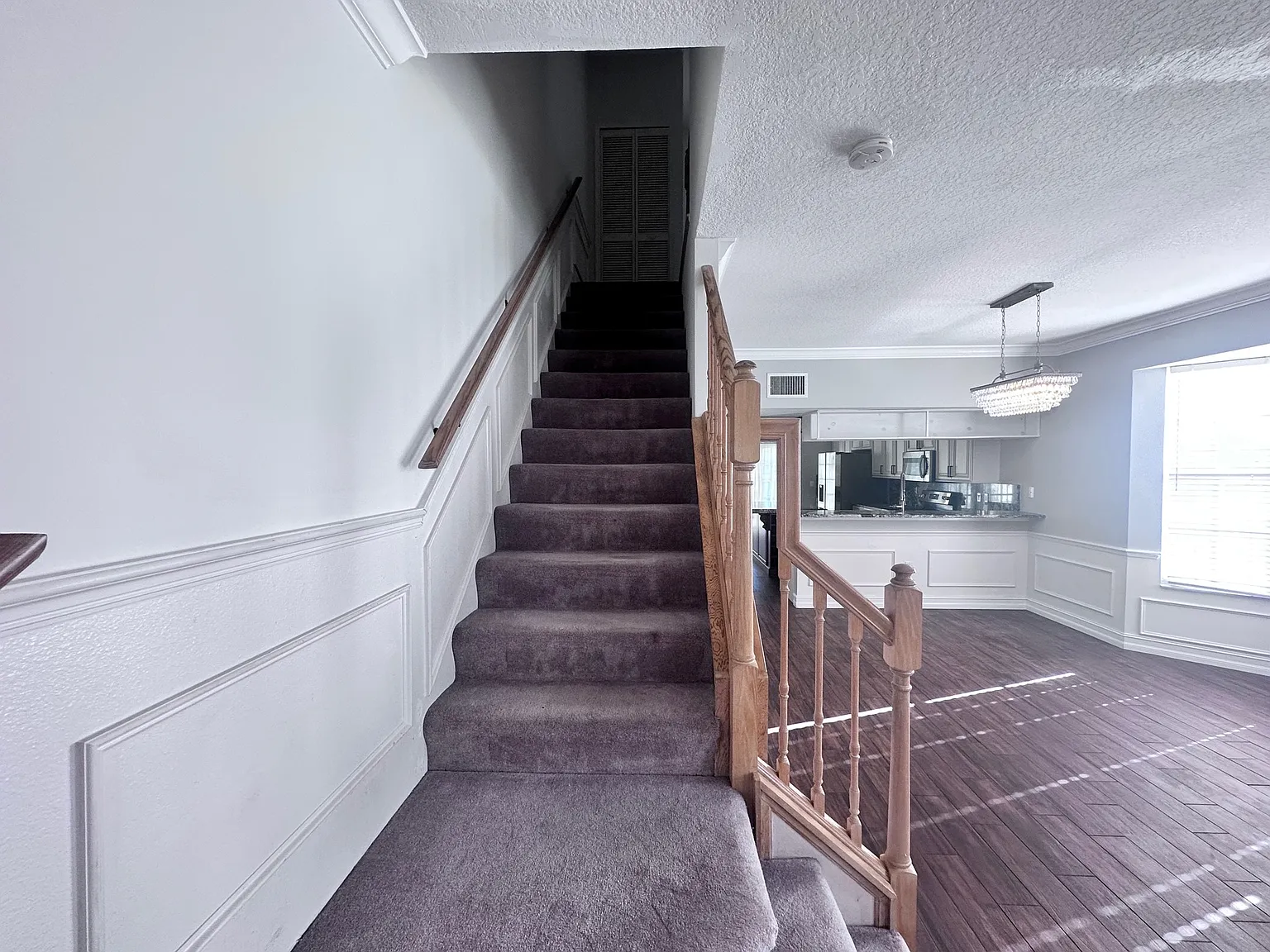 2656 Sabal Springs Dr — Photo 3