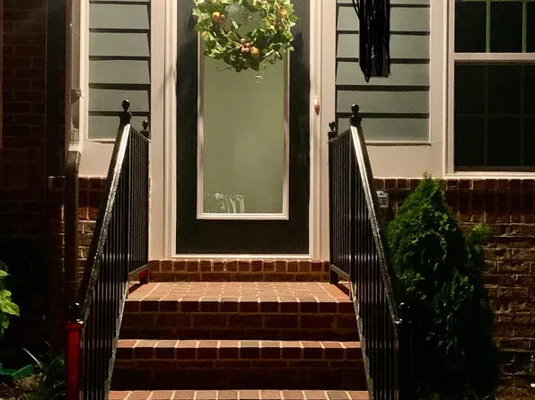 (undisclosed Address), Baltimore, MD 21220