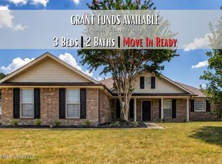 7692 Brierfield Dr E, Southaven, MS 38672
