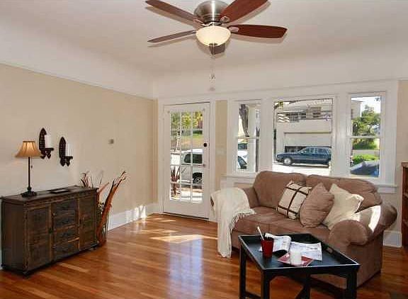 3rd image of 1904 Edgemont St
