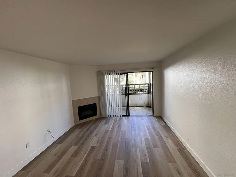 3552 Sunset Ln #22 — Photo 3