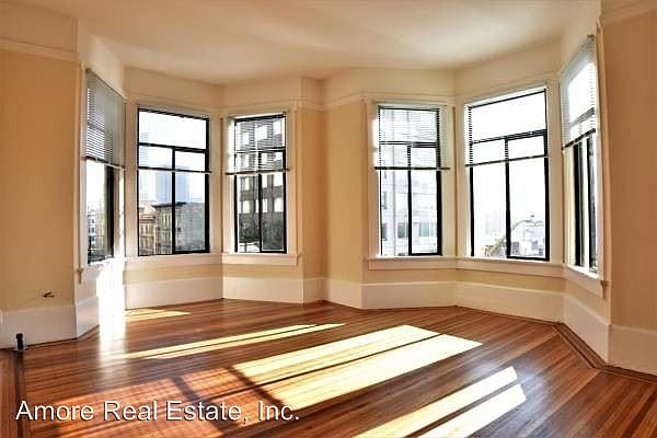 1st image of 904 Pine St APT 3