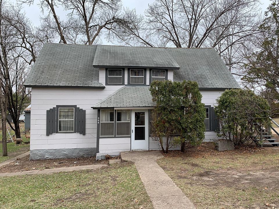 305 9th St NE, Little Falls, MN 56345 Zillow