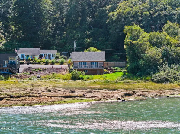 2375 Bayocean Rd NW, Tillamook, OR 97141